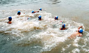Nơi nâng bước những tài năng môn bơi