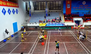 Bắt đầu thi đấu hai môn Cầu lông và Bóng bàn