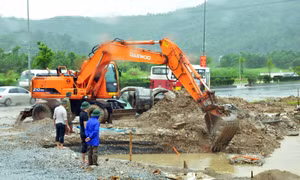Các "điểm nóng" về ngập lụt của Hạ Long đều có lực lượng sẵn sàng ứng trực