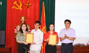 Trao giải Cuộc thi ảnh "Khoảnh khắc giao thông"