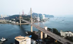 Mở rộng Hạ Long