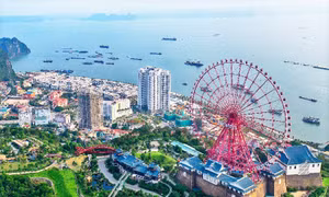 Cho một Hạ Long tương lai sáng ngời
