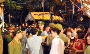 Những người thầm lặng góp sức vào thành công của Carnaval Hạ Long