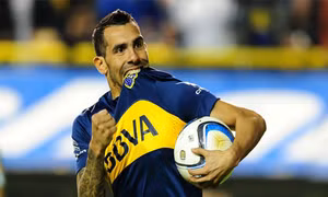 Tevez trở thành cầu thủ hưởng lương cao nhất thế giới