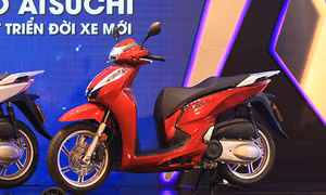 Honda Việt Nam ra mắt SH300i giá 248 triệu đồng