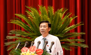 "Đoàn kết, phấn đấu thực hiện thắng lợi các mục tiêu nhiệm vụ kinh tế-xã hội năm 2015 và cả nhiệm kỳ"