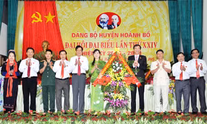 Đại hội đại biểu Đảng bộ huyện Hoành Bồ lần thứ XXIV: Nghe và tiếp thu ý kiến chỉ đạo của đồng chí Bí thư Tỉnh uỷ