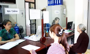 Tăng mức hỗ trợ cho CB,CC,VC làm việc tại bộ phận "một cửa"