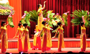 Đêm văn nghệ chào mừng Đại hội Đại biểu MTTQ Việt Nam tỉnh Quảng Ninh lần thứ X
