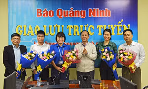 Giao lưu trực tuyến "Tư vấn mùa thi, định hướng nghề nghiệp năm 2018"