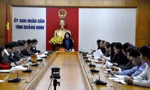 "Khẩn trương thông báo đến người dân về loại rượu gây ngộ độc"