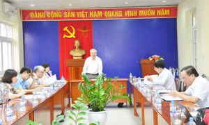 Hội Bảo trợ NTT&TMC rút kinh nghiệm triển khai chương trình "Nối vòng tay nhân ái vì NTT&TMC Quảng Ninh" 2016
