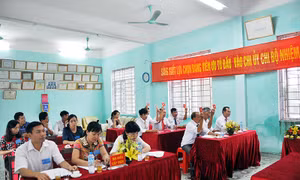 Để Đảng gần dân hơn