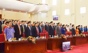 Khai mạc kỳ họp thứ 2, HĐND tỉnh khóa XIII