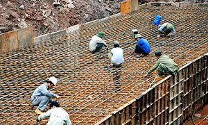 Đẩy nhanh thi công đường giao thông trục chính đấu nối các khu chức năng, KKT Vân Đồn