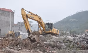Thi công tuyến đường trục chính KKT Vân Đồn: Tập trung, đẩy nhanh tiến độ