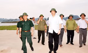 Chủ tịch UBND tỉnh chỉ đạo quyết liệt các phương án ứng phó bão số 1