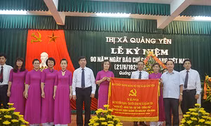 TX Quảng Yên gặp gỡ các cơ quan báo chí