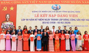 Tự hào là lớp đảng viên 90 năm