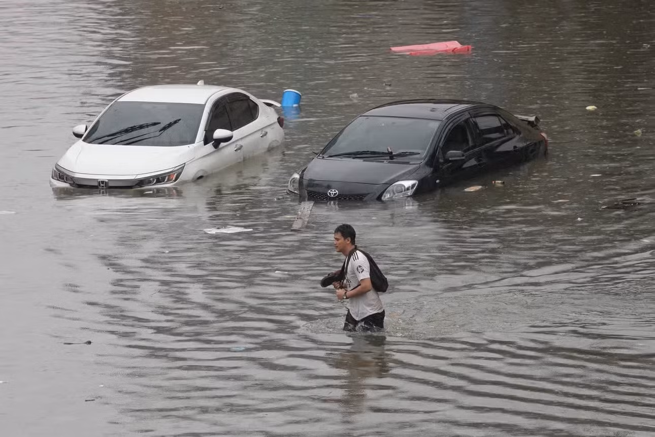 lutbangkok260926.jpg