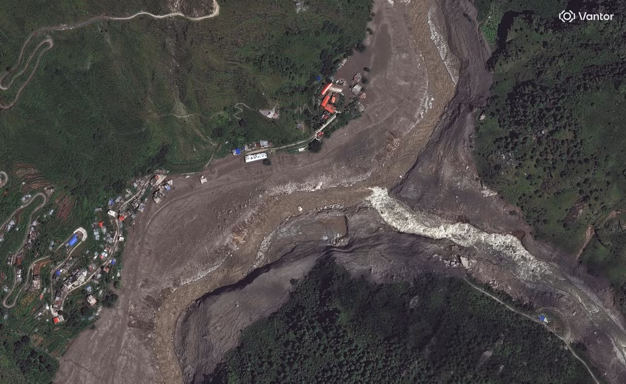 ap26239798339420.jpg