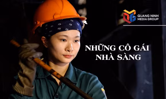 Thợ mỏ vào ca: Những cô gái nhà sàng