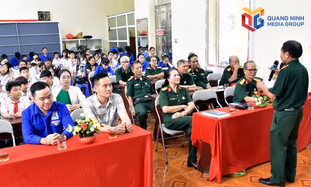 Hội CCB phường Quang Hanh và Đoàn Thanh niên CS HCM phường tổ chức chương trình tiếp lửa truyền thống cho thế hệ trẻ, tháng 7-2026