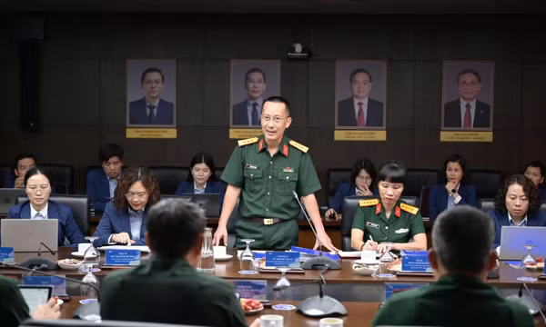 Bộ Quốc phòng kiểm tra chuyên đề cải cách hành chính và chuyển đổi số tại hội sở MB