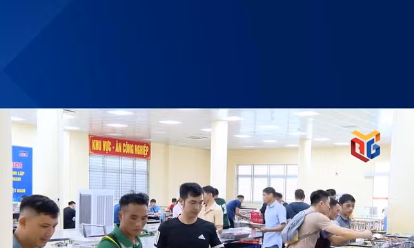 Sau ca sản xuất, cuộc sống của thợ mỏ có gì?