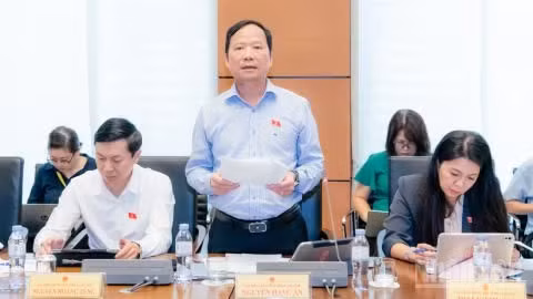 Đại biểu Nguyễn Đặng Ân (Đoàn Lạng Sơn). (Ảnh: DUY LINH)