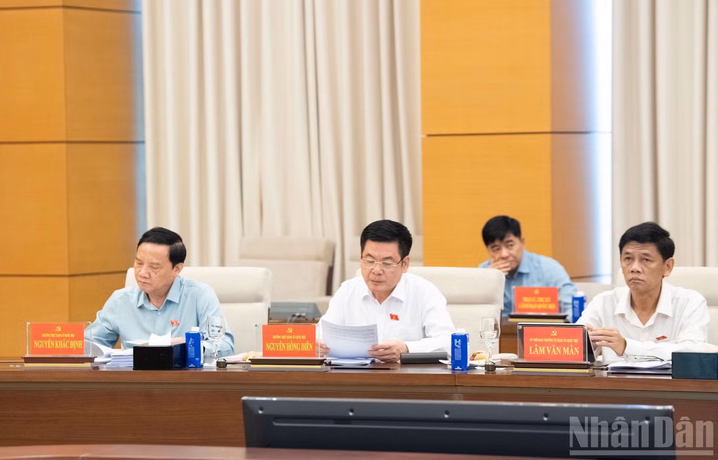 Các đại biểu dự hội nghị. (Ảnh: DUY LINH)