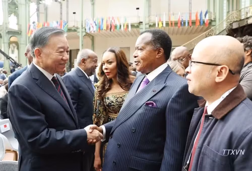 Tổng Bí thư, Chủ tịch nước Tô Lâm và Tổng thống Cộng hòa Congo Denis Sassou Nguesso tham dự hội nghị. (Ảnh: TTXVN)