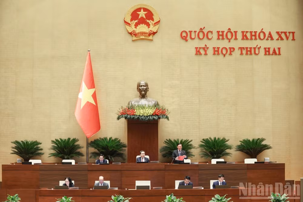 Chiều 27/10, Quốc hội đã tiến hành thảo luận về dự thảo Bộ luật Tố tụng hình sự (sửa đổi) và dự thảo Nghị quyết thi hành Bộ luật. (Ảnh: DUY LINH)