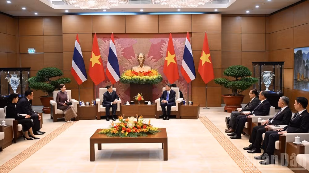 Quang cảnh cuộc hội kiến. (Ảnh: TRẦN HẢI)