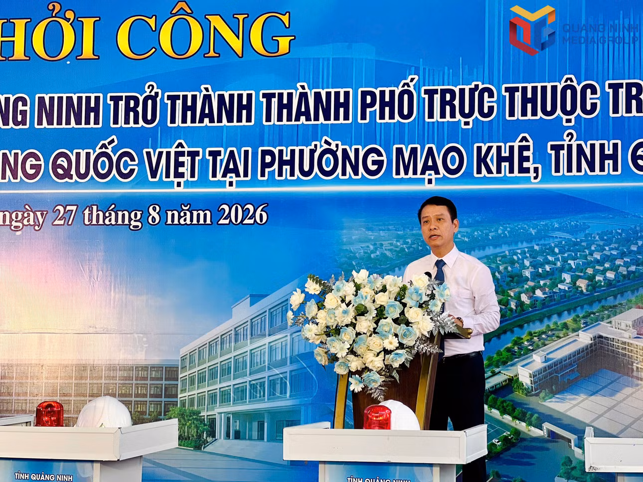 Phó Chủ tịch Thường trực HĐND tỉnh Nguyễn Hồng Dương phát biểu tại lễ khởi công.