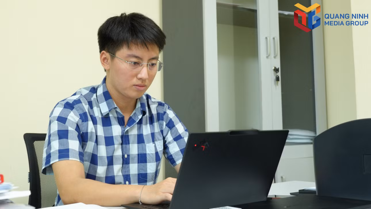 bqn_tr_anh-6-dang-vien-tre-pham-ngoc-dat-chuyen-vien-ban-xay-dung-dang-dang-uy-xa-phai-hoc-hoi-mo-rong-ky-nang-va-chu-dong-nhan-nhung-phan-viec-moi.jpg