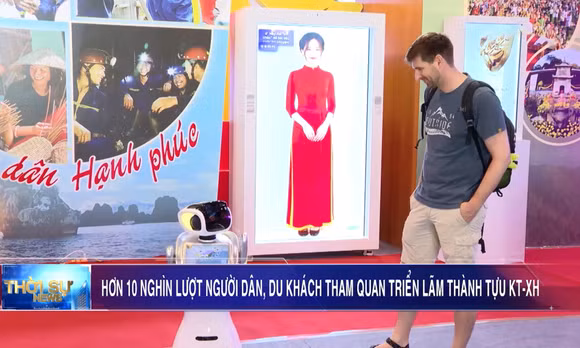 Hơn 10 nghìn lượt người dân, du khách tham quan triển lãm thành tựu KT-XH
