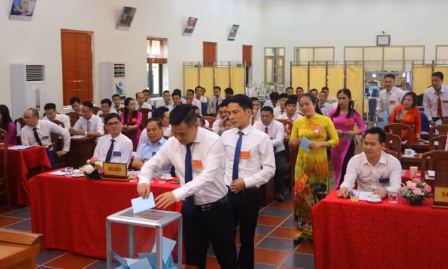Phát triển Đảng trong đơn vị kinh tế tư nhân: Nhiệm vụ tất yếu