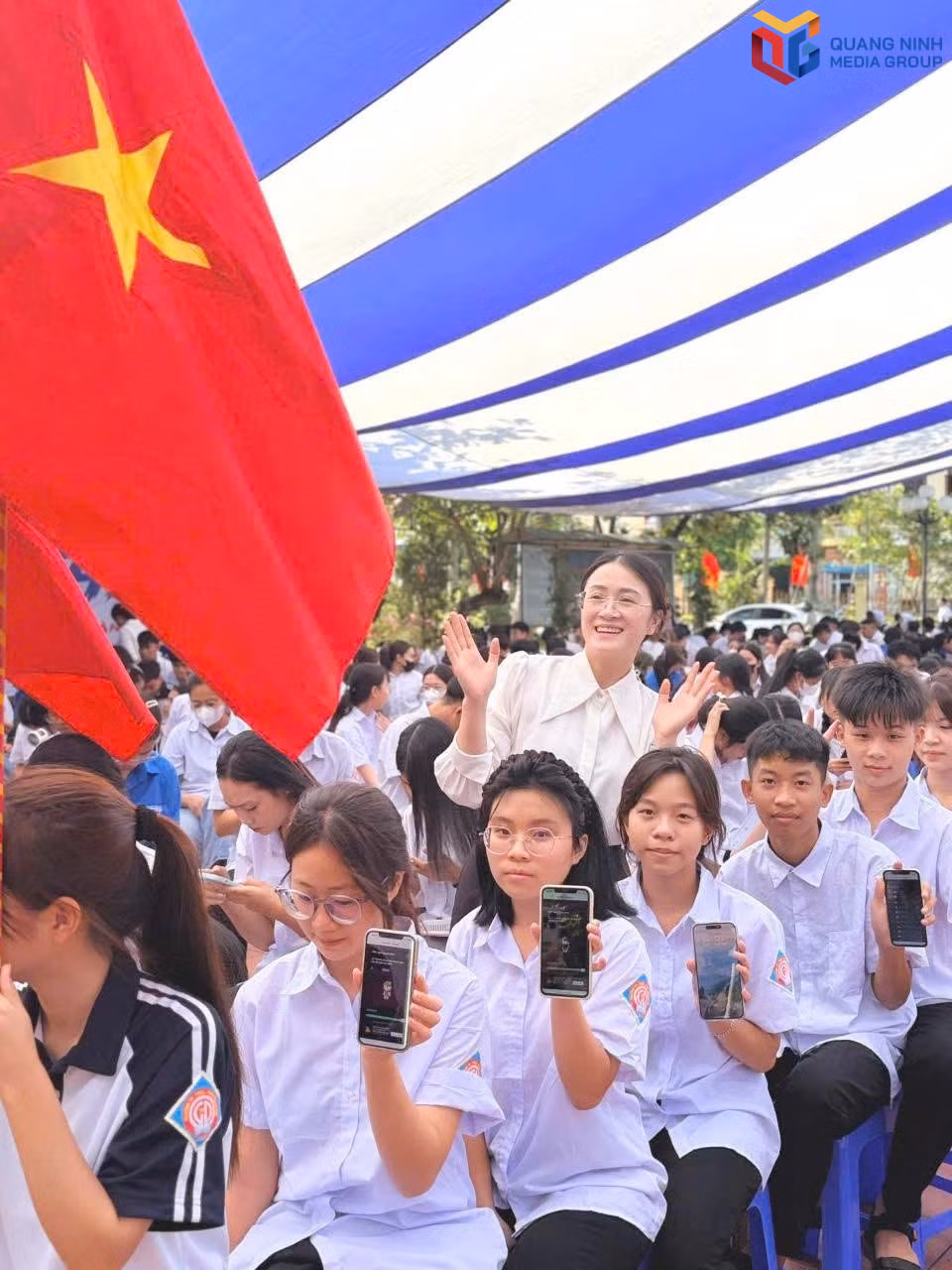 bqn_tr_thi-trac-nghiem-2.jpg