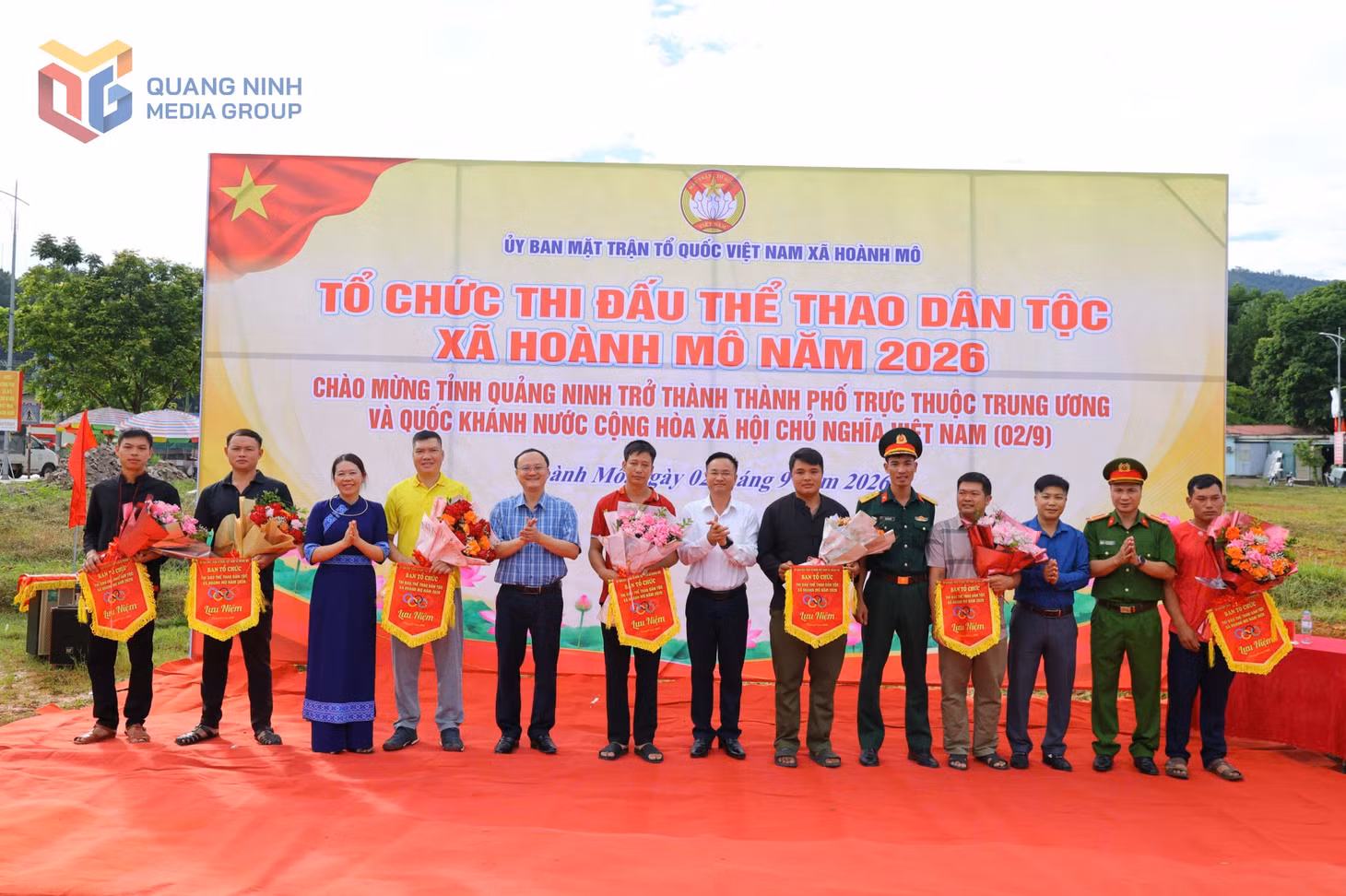 cac-doan-nhan-co-luu-niem-cua-ban-to-chuc-tai-ngay-hoi-4090.jpg
