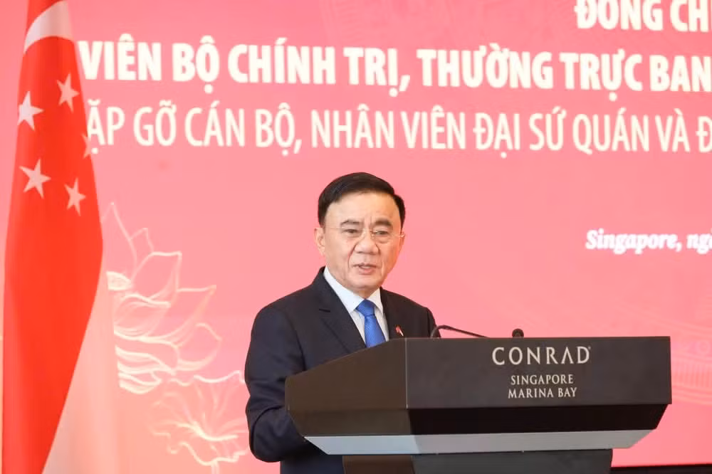 Thường trực Ban Bí thư Trần Cẩm Tú phát biểu tại cuộc gặp gỡ.