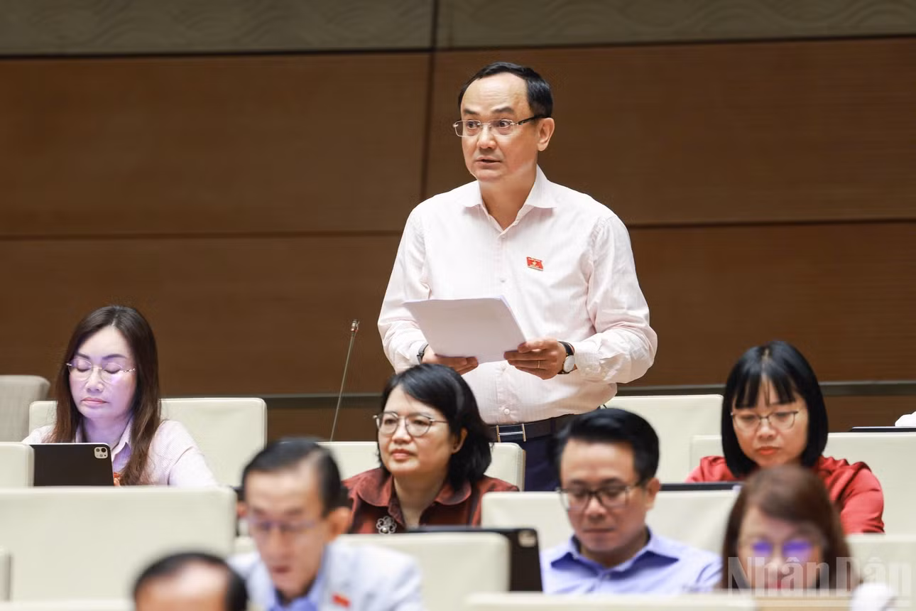Đại biểu Nguyễn Ngọc Sơn (Đoàn thành phố Hải Phòng).