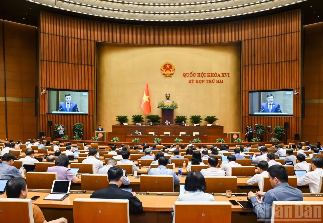 Quang cảnh phiên họp. (Ảnh: DUY LINH)