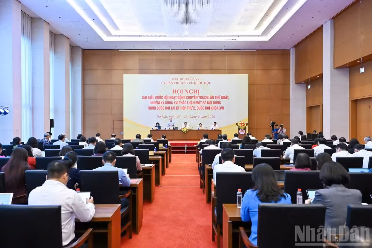 Quang cảnh phiên bế mạc. (Ảnh: THỦY NGUYÊN)