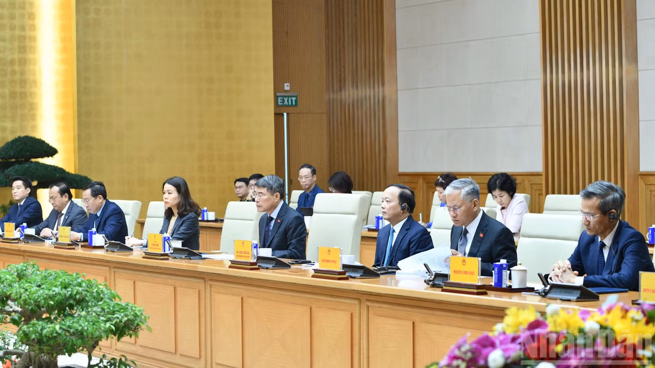 Thủ tướng Chính phủ Lê Minh Hưng và lãnh đạo một số bộ, ngành tham dự buổi tiếp. (Ảnh: THANH GIANG)