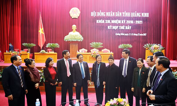 Kỳ họp thứ 7, HĐND tỉnh khóa XIII thông qua 22 nghị quyết
