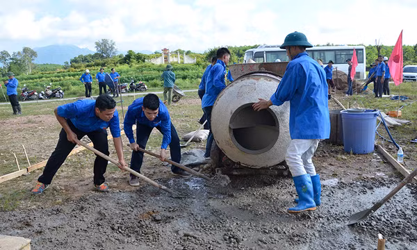 Đâu cần thanh niên có