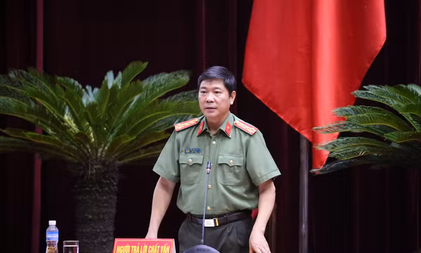 Phiên chất vấn và trả lời chất vấn tại Kỳ họp thứ 8, HĐND tỉnh khóa XIII