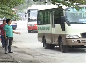 "Bắt bệnh" xe khách
