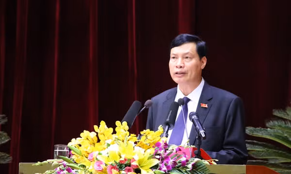 Phấn đấu phát triển kinh tế - xã hội đạt mức cao nhất
